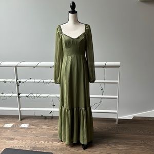 Never worn. Just took off the tags